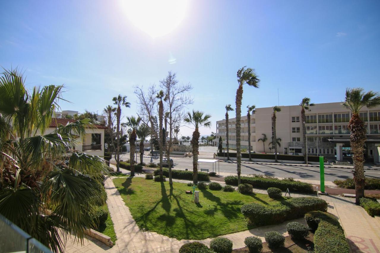 Phaedrus Living: Seaside Modern Flat Limnaria 123 Daire Pafos Dış mekan fotoğraf