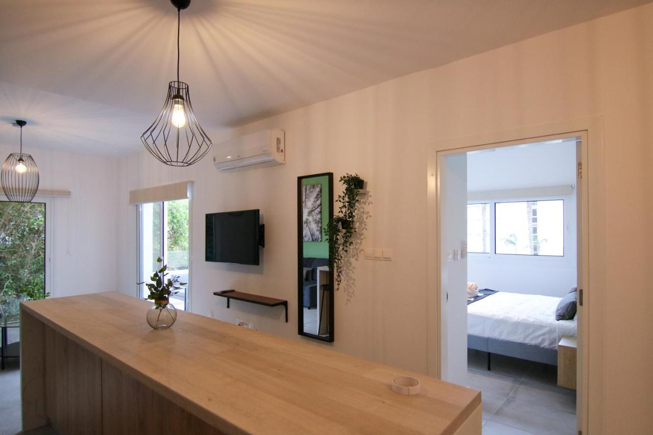 Phaedrus Living: Seaside Modern Flat Limnaria 123 Daire Pafos Dış mekan fotoğraf